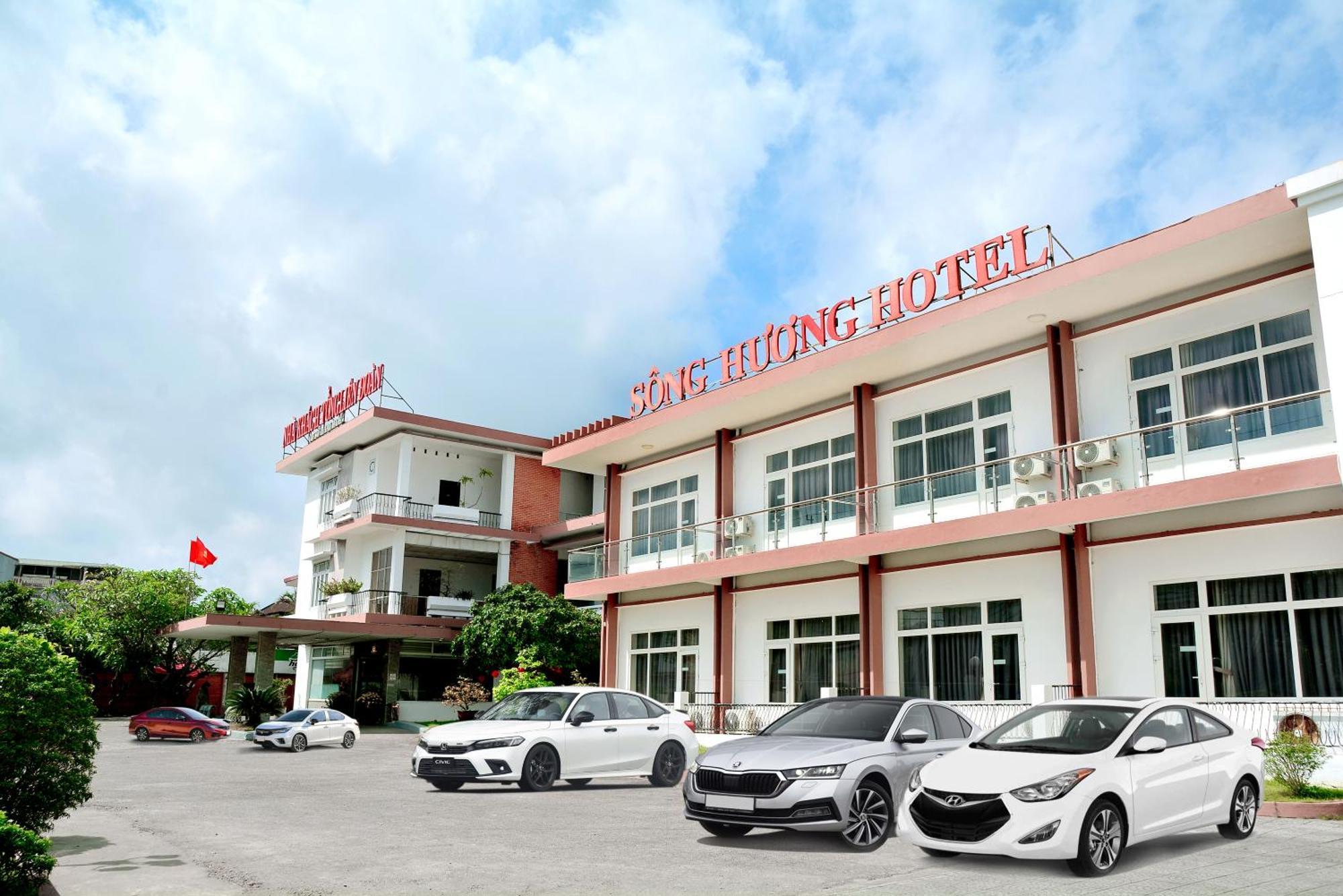 Song Huong Hue Hotel Bagian luar foto