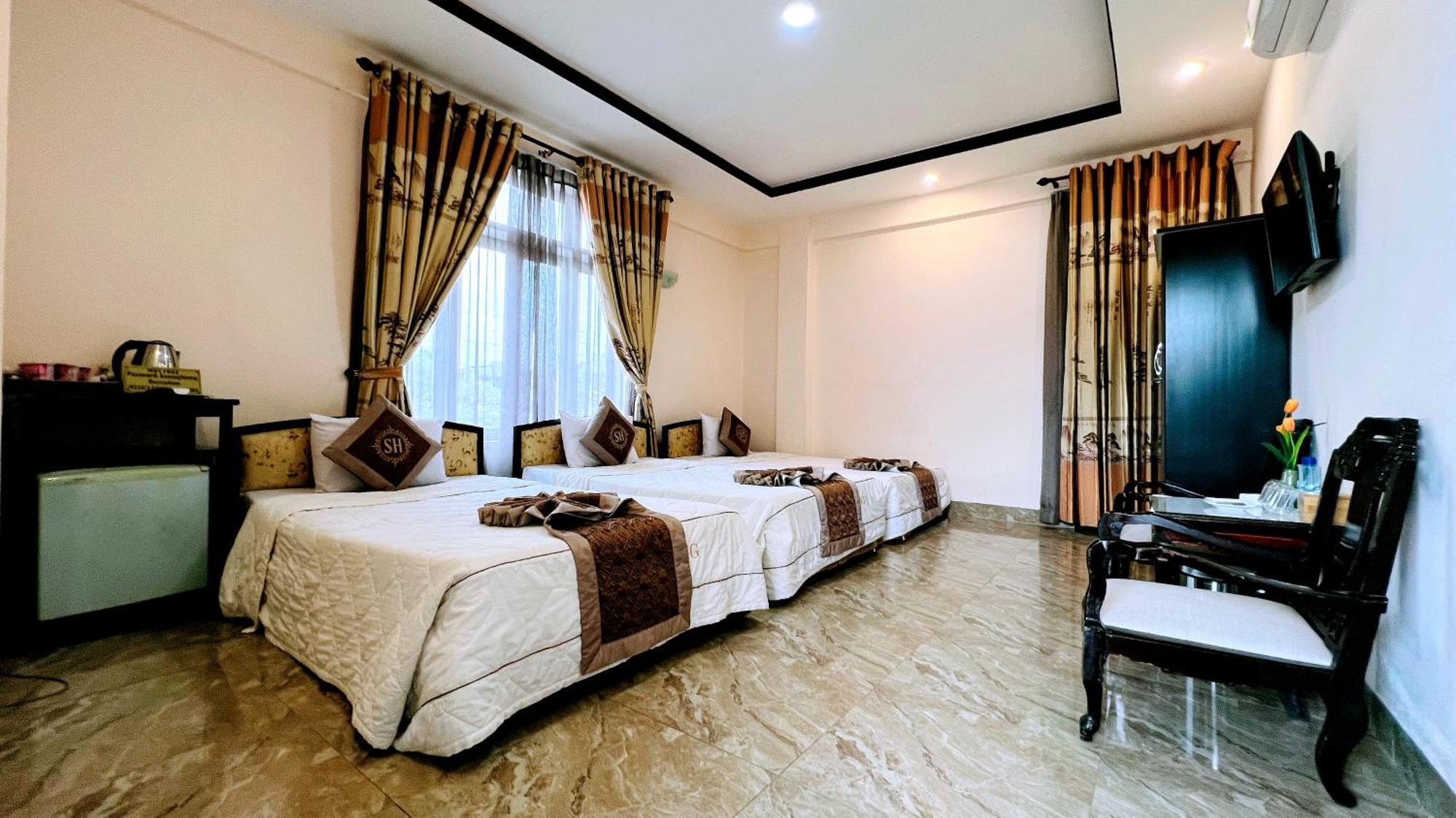 Song Huong Hue Hotel Bagian luar foto