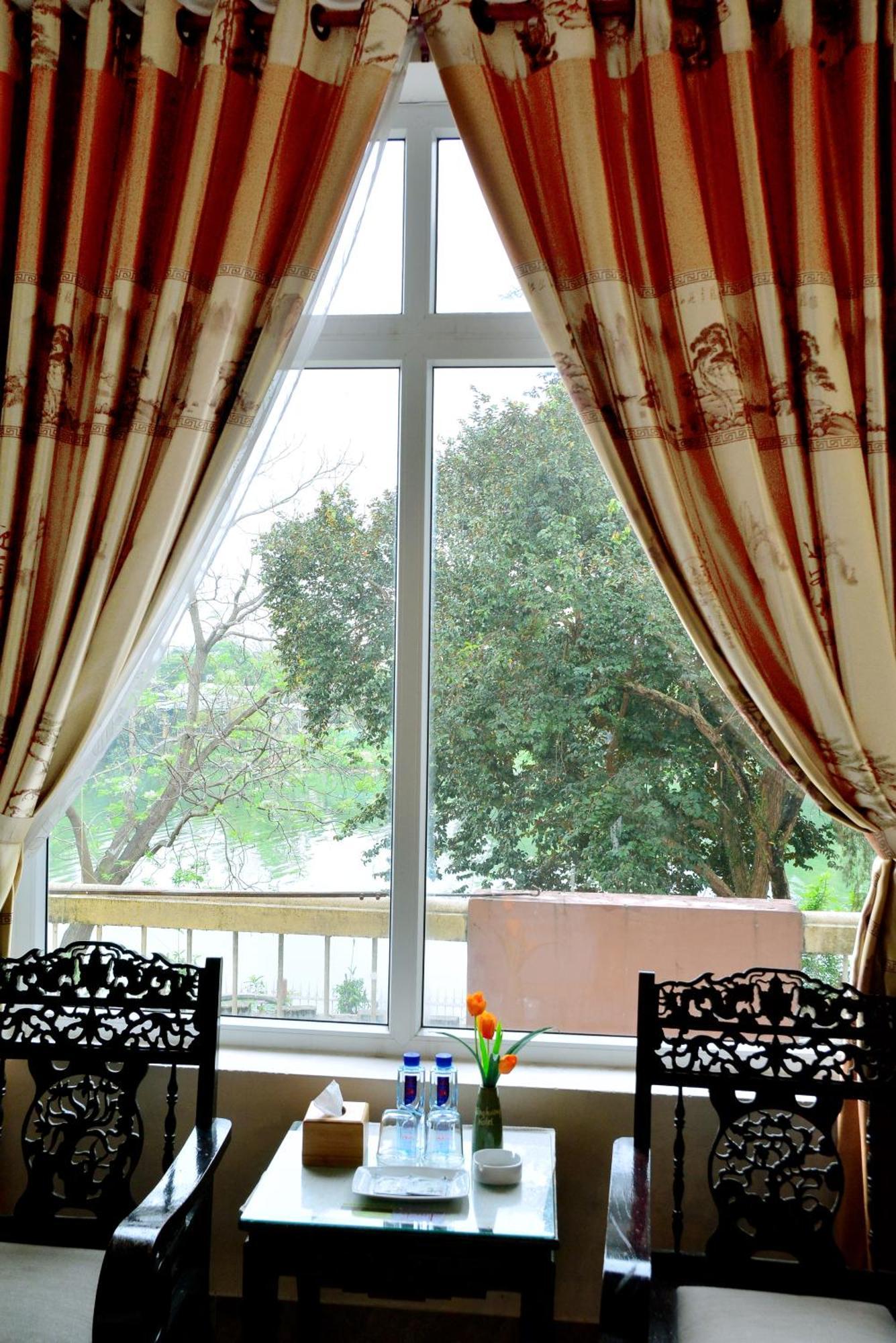 Song Huong Hue Hotel Bagian luar foto