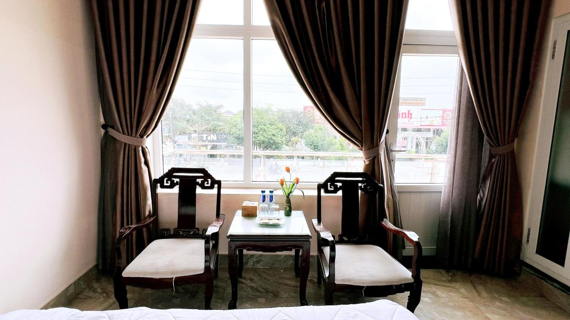 Song Huong Hue Hotel Bagian luar foto