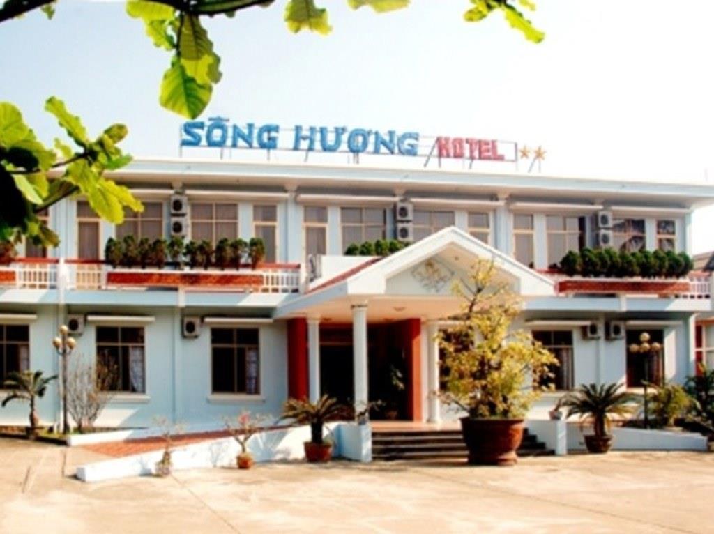 Song Huong Hue Hotel Bagian luar foto